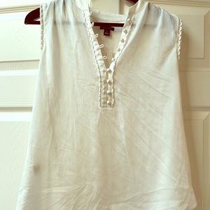 Ivory Ann Taylor sleeveless blouse